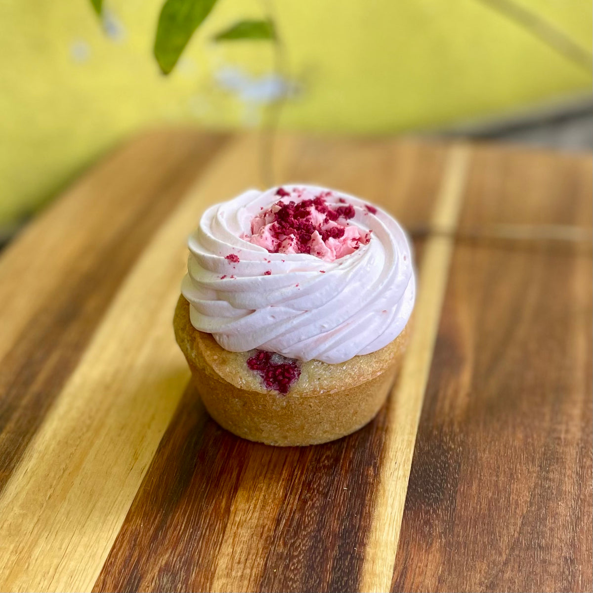 Vanilla Raspberry Cupcake