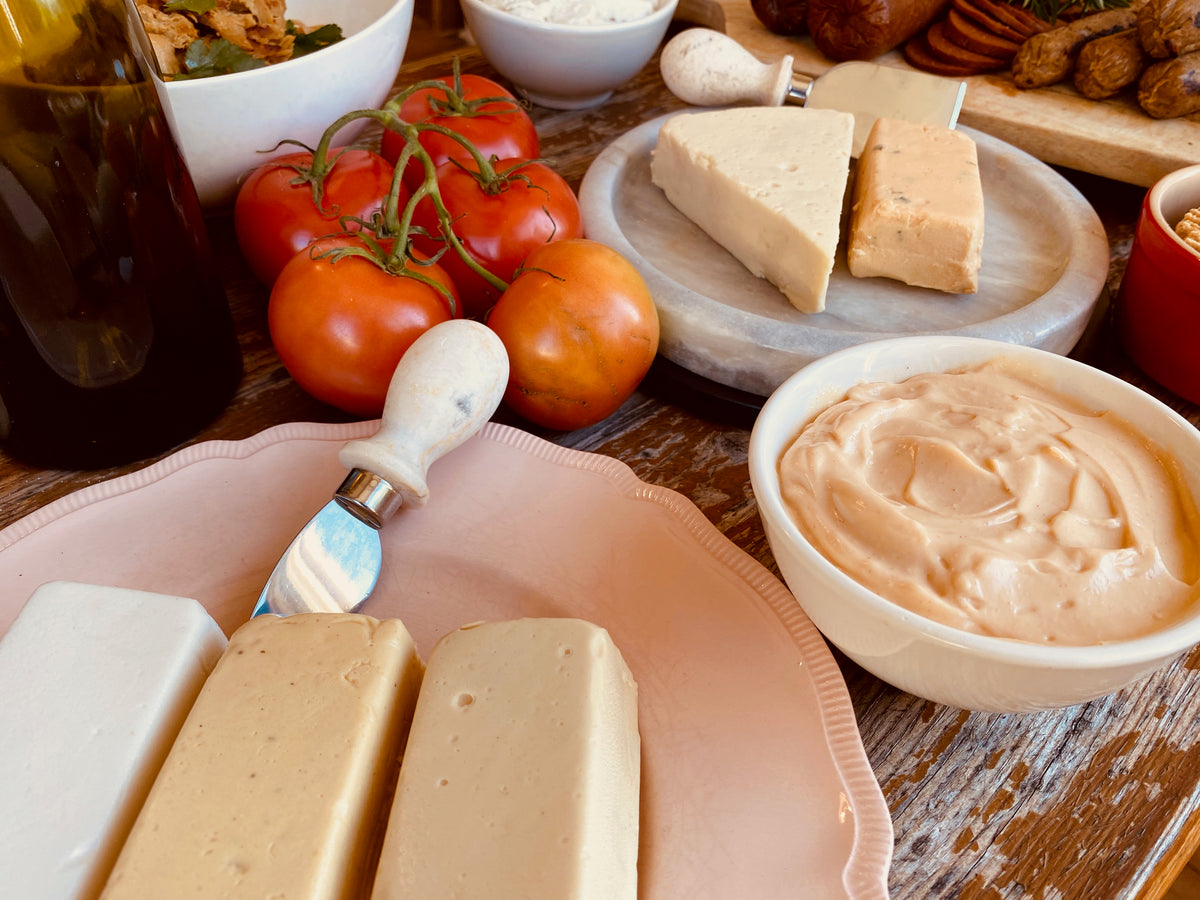 Bacon Cheese Mayo — vegan smoky bacon mayo, additional shot